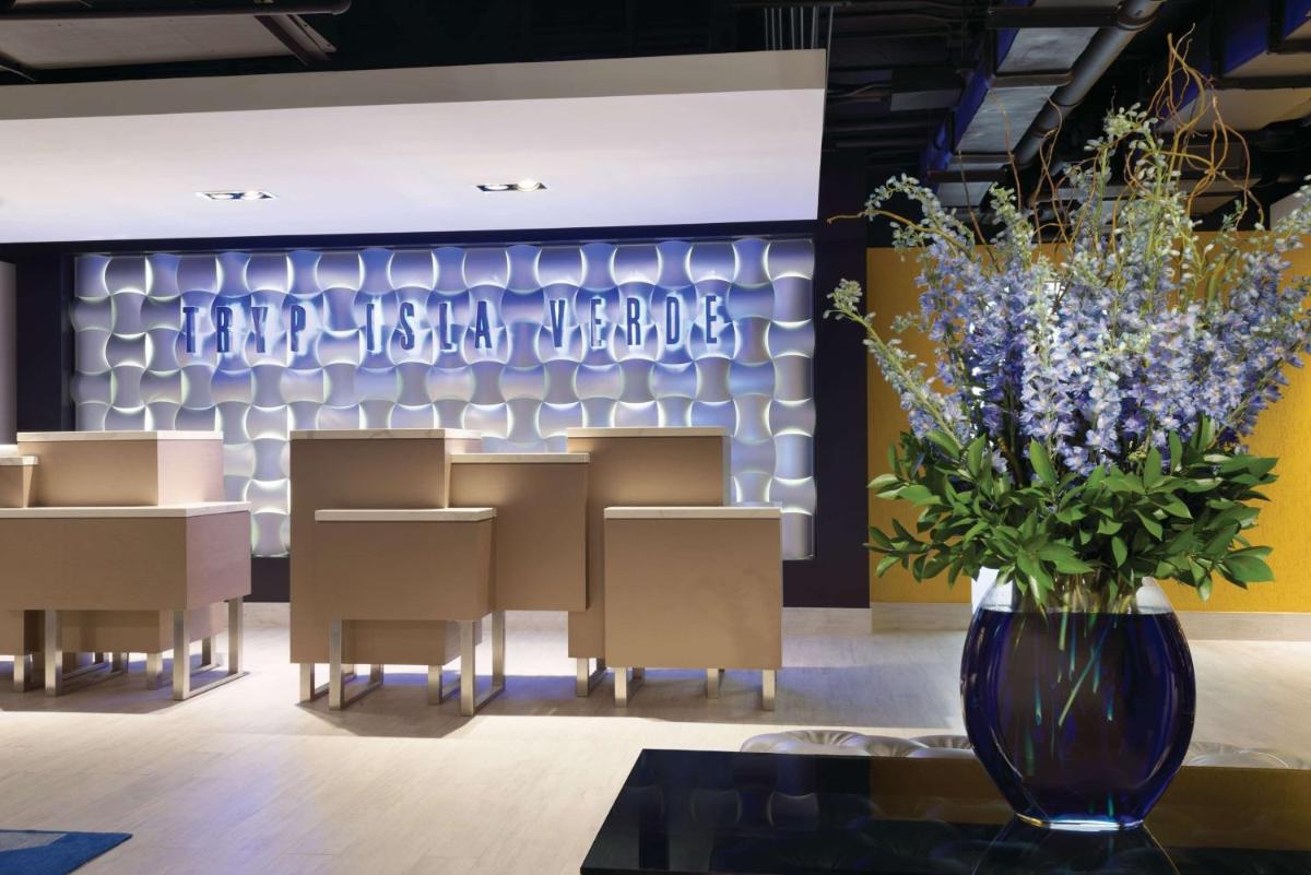 TRYP by Wyndham Isla Verde - Housity