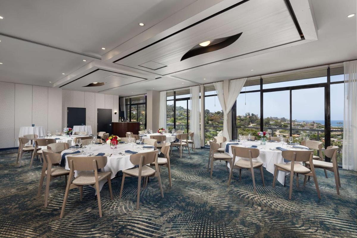 Hotel La Jolla, Curio Collection by Hilton - Housity