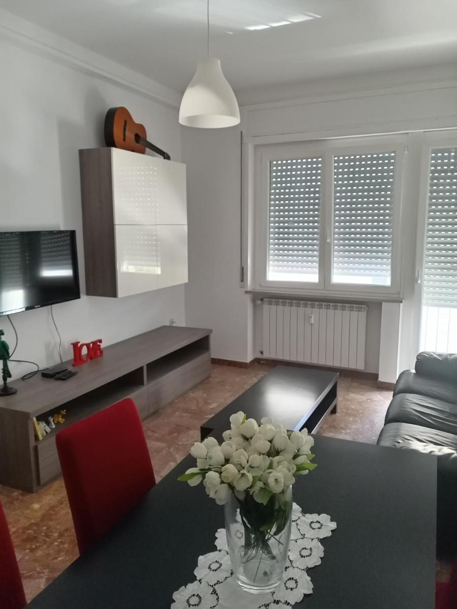 LoVe House - Apartment on the beach - Housity