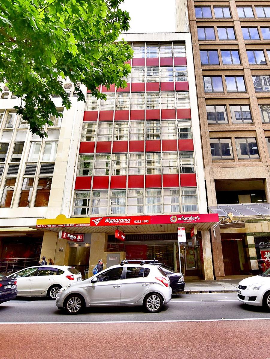 Megaboom City Hotel - Housity