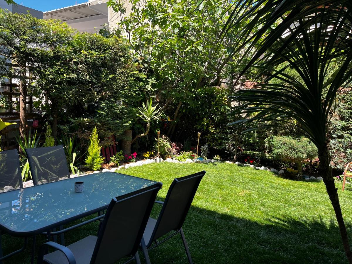 Electra Garden House - Housity