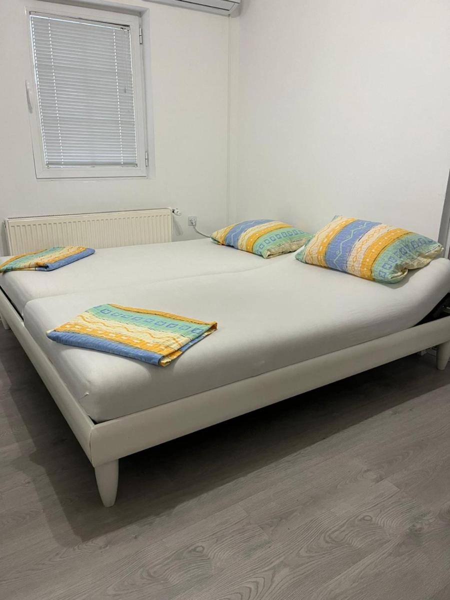 Apartman Jovana 2 - Housity