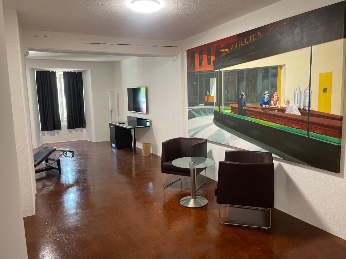 Hotel Swiss Bellevue Aathal - Housity