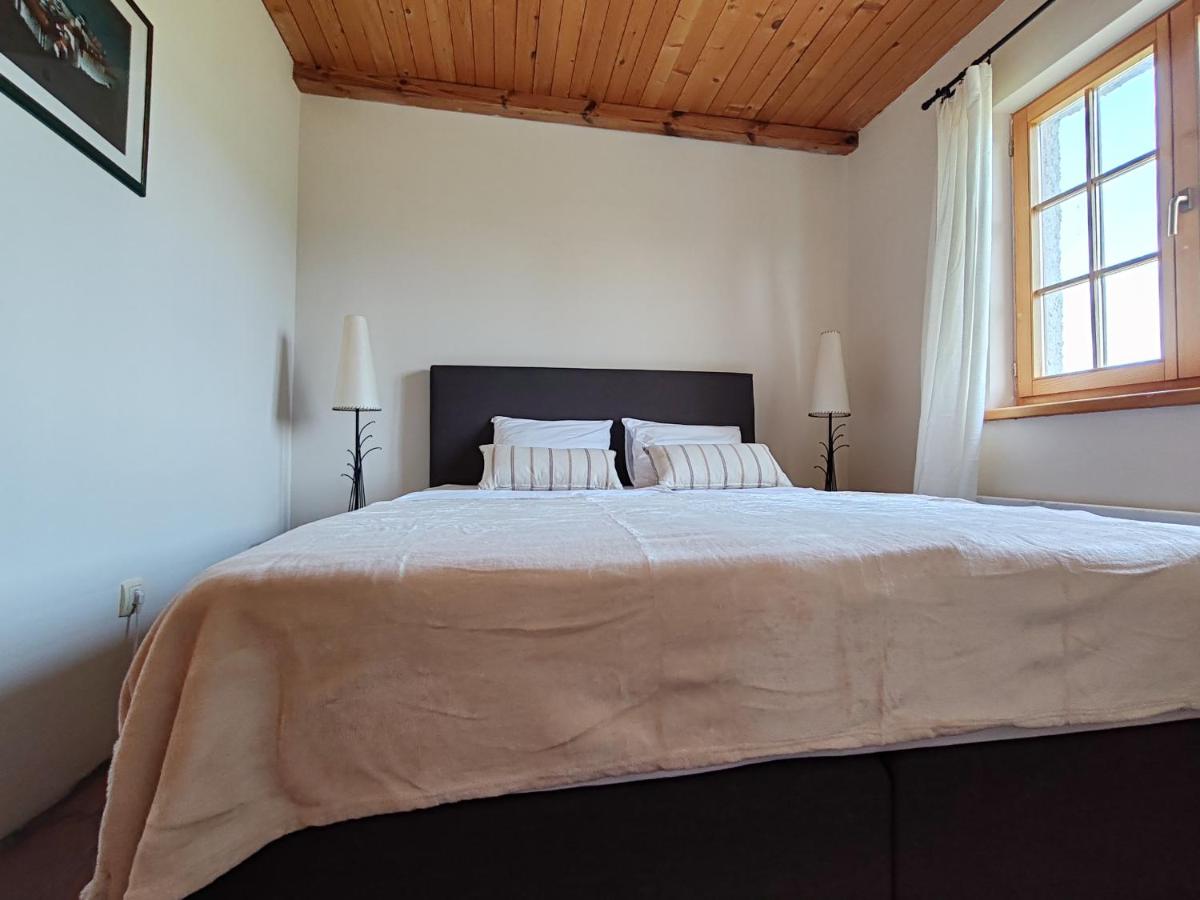 Apartmani Vinogradi - Housity