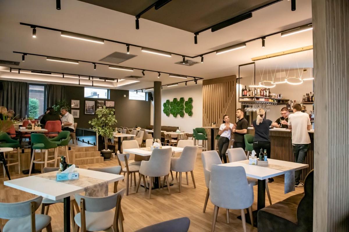 Hotel THR Center - Housity