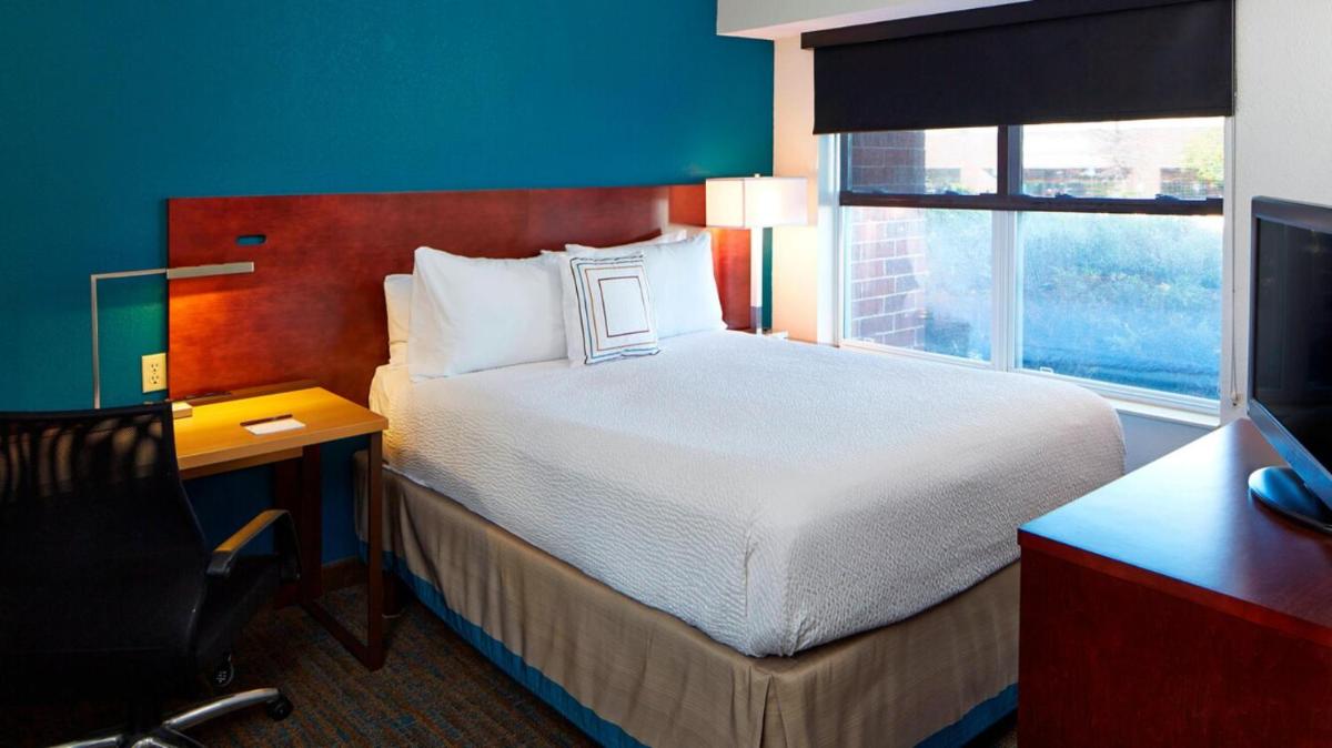 Residence Inn Baton Rouge South - Housity