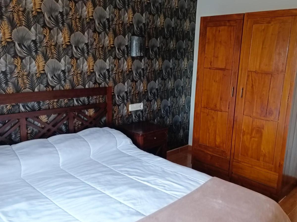 Nuevo Hotel Sydney - Housity