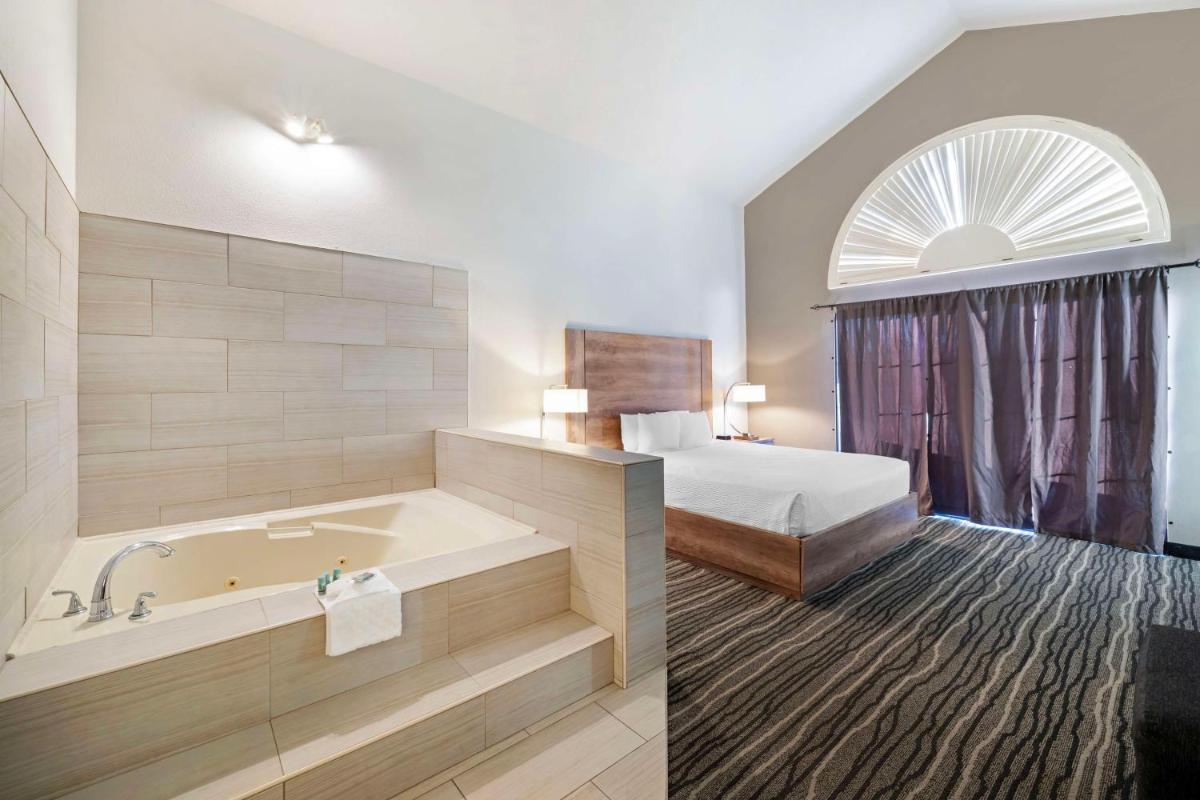 Best Western Posada Royale Hotel & Suites - Housity