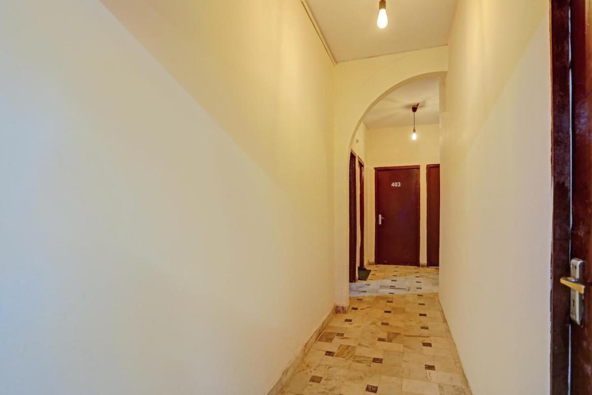 Hotel O Town Palace - Housity