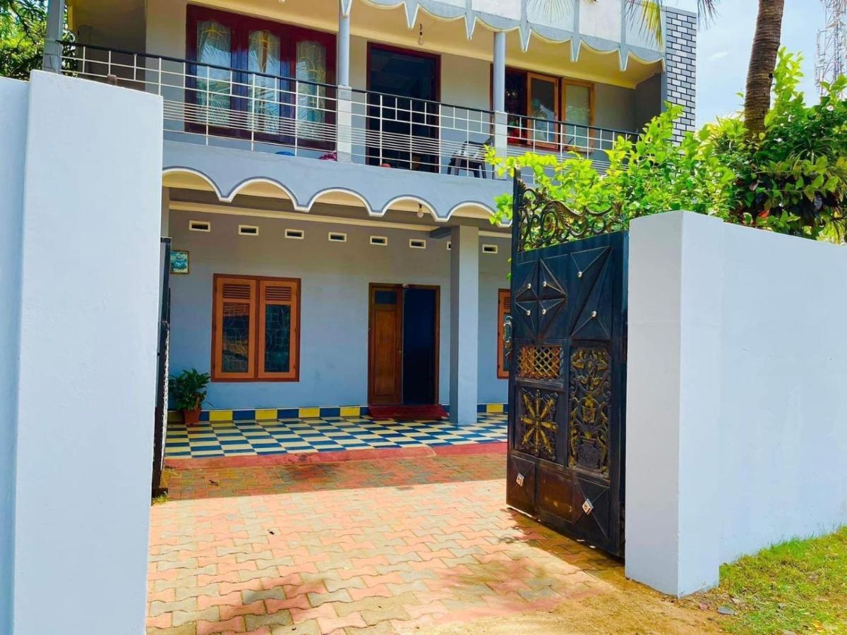 Jaffna RR Holiday Home -AC - Housity