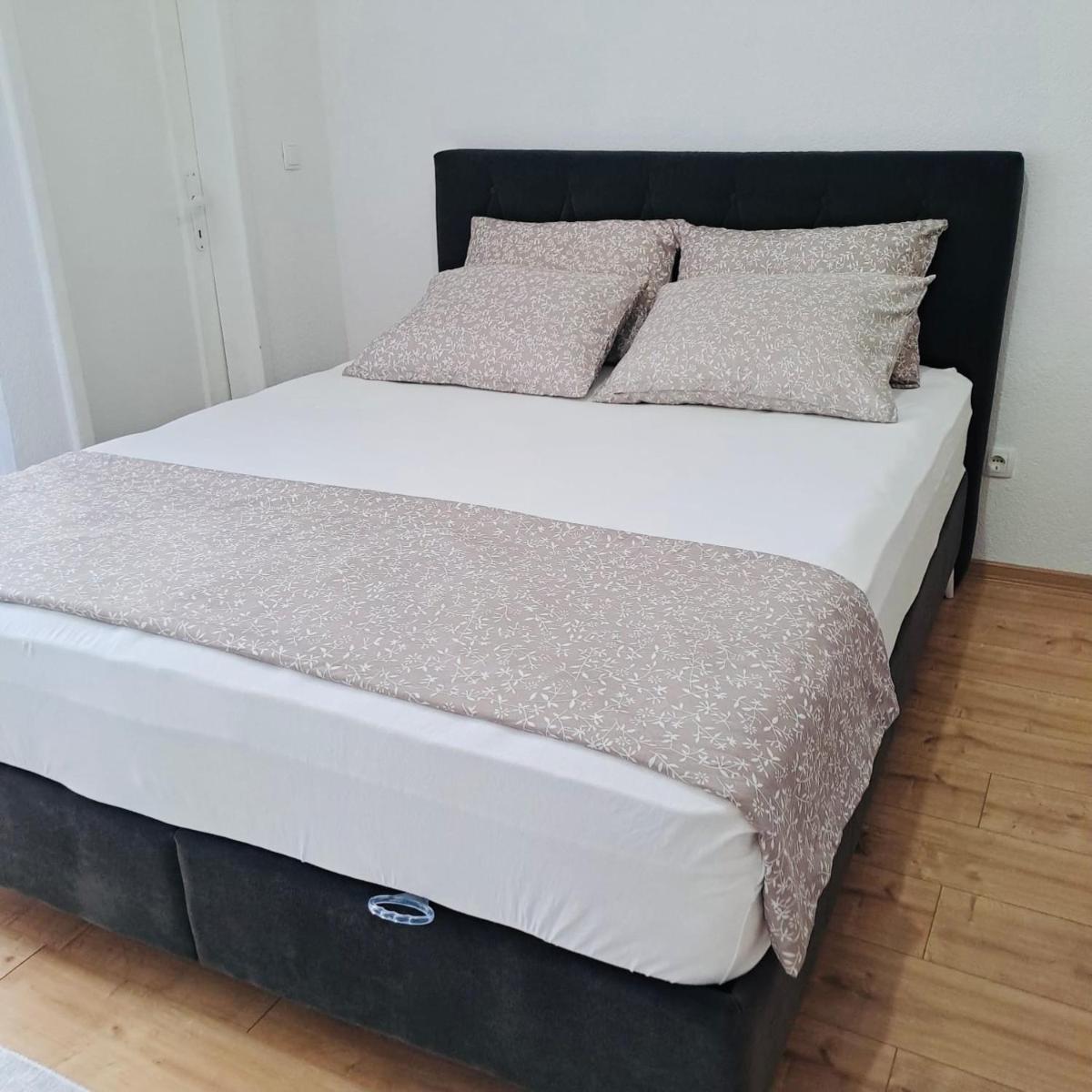 Emperor's bridge apartman - Housity