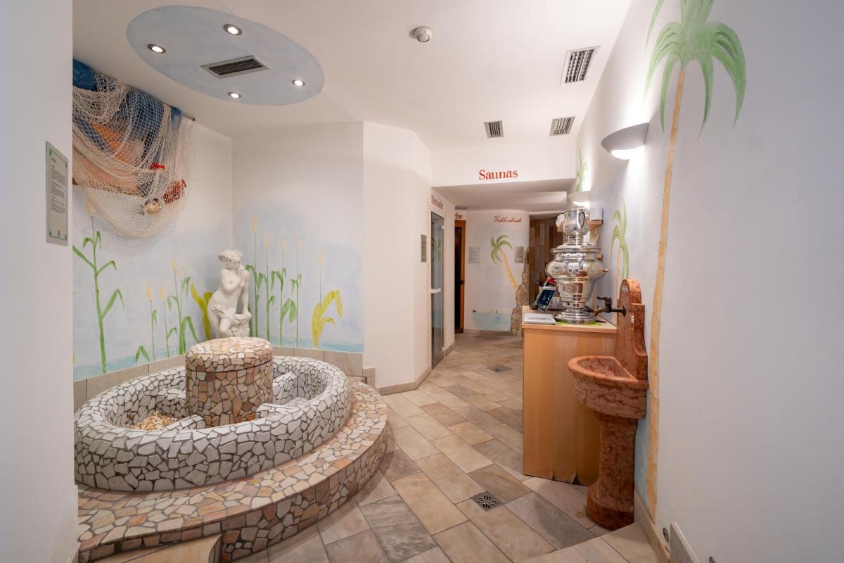 Hotel Meinhardt - Housity