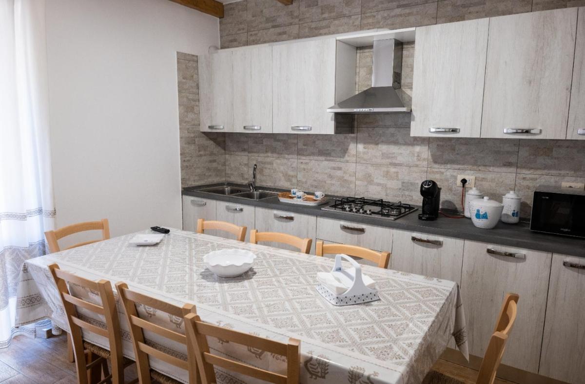 B&B Ruinas - Housity