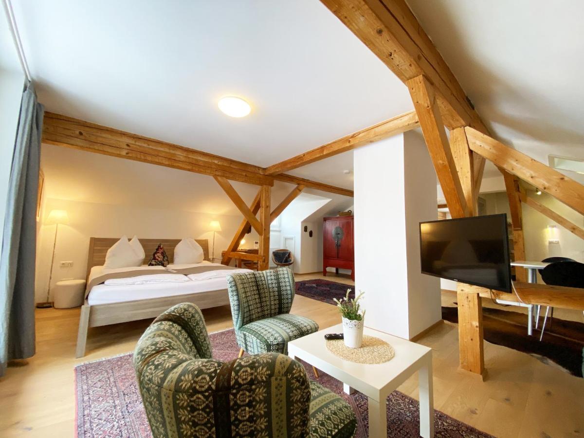 LANDHAUS luise - Housity