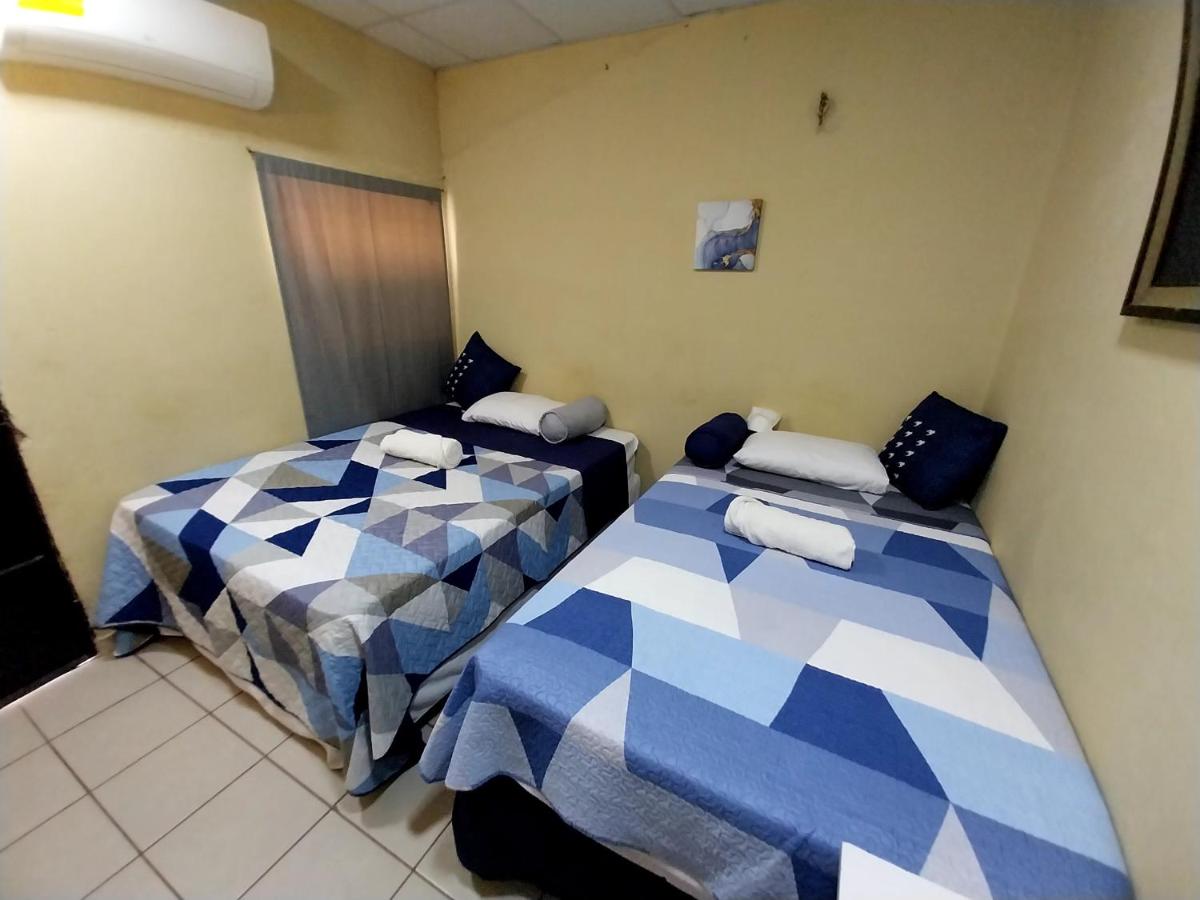 Hostal San José - Housity