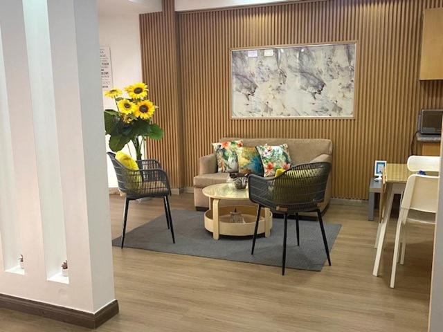 Estancia Casa Real Frente a la Zona Colonial - Housity