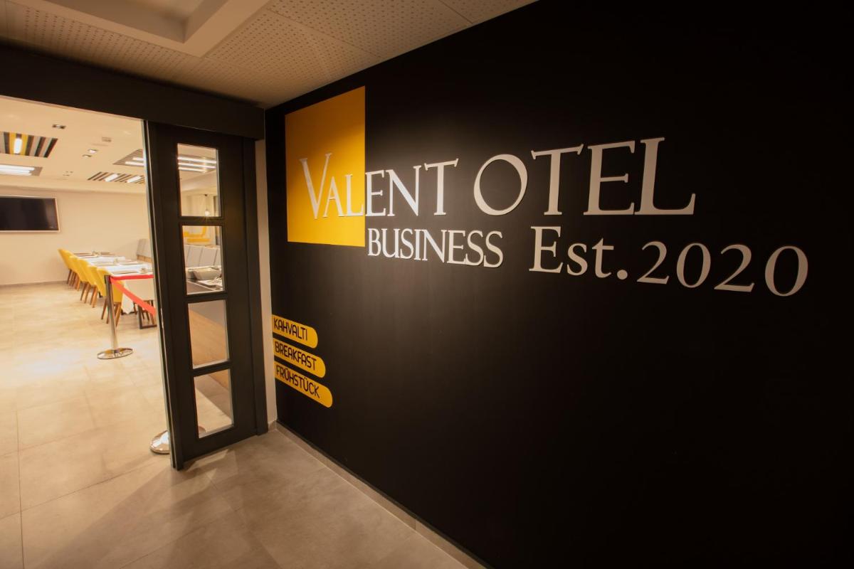 VALENT OTEL BUSINESS - Housity