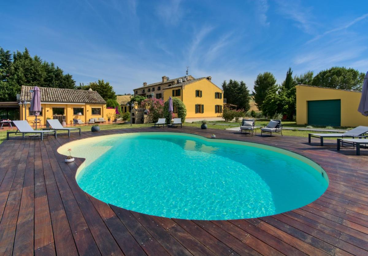 Villa Morro Suites - Housity