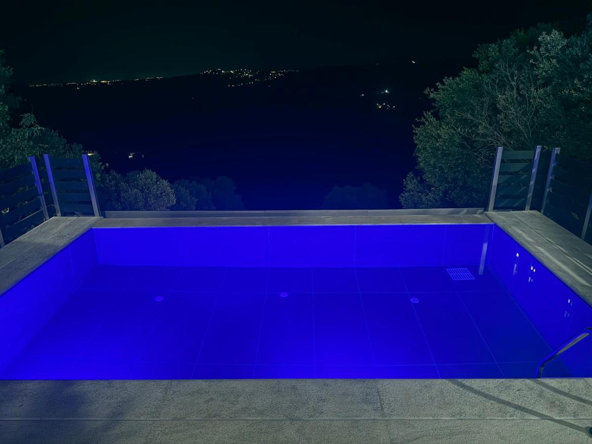 Villa Kastelas - Housity