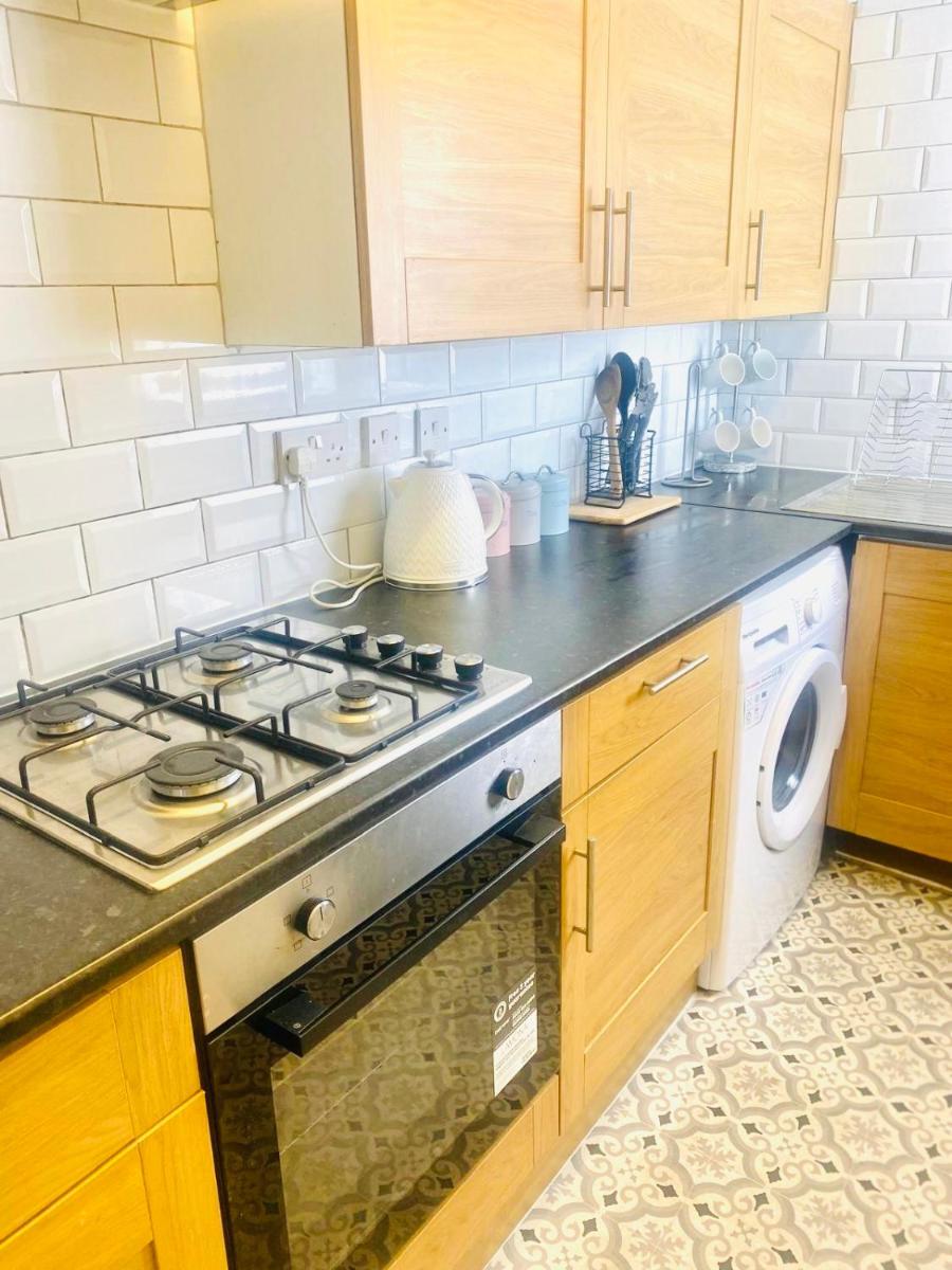 Goodison Lodge - Housity