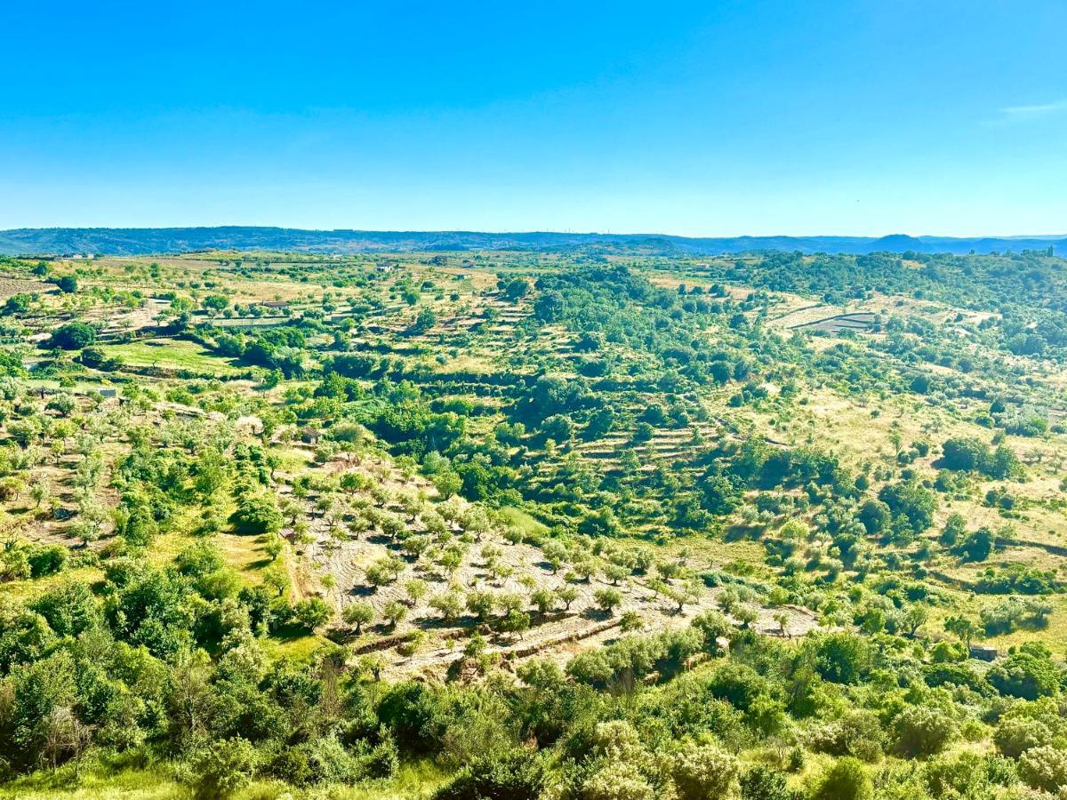 Paisaje cerca de este hotel