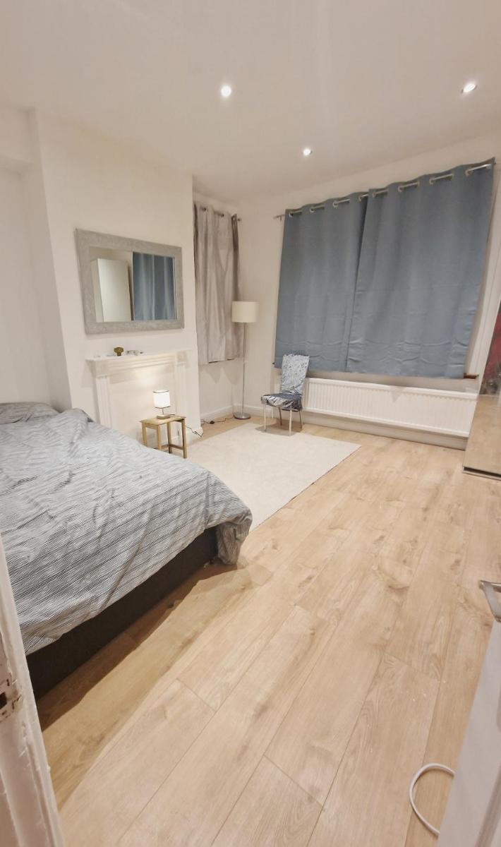Two bedroom ground floor apartment in Thornton heath - Housity