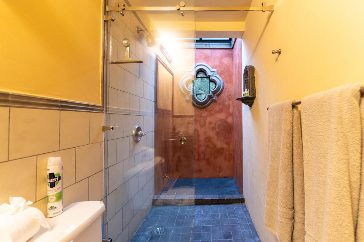 Villa Cerca Del Mar #6- 3BR House with Pool - Housity