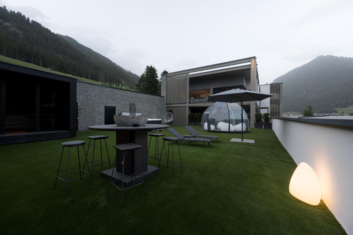 DOLOMITI EXCLUSIVE YOUR MOUNTAIN SUITE - Housity