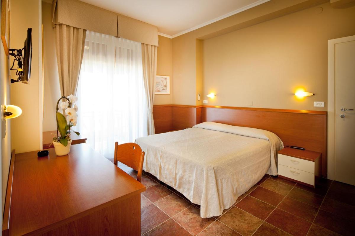 Hotel Beaurivage - Housity
