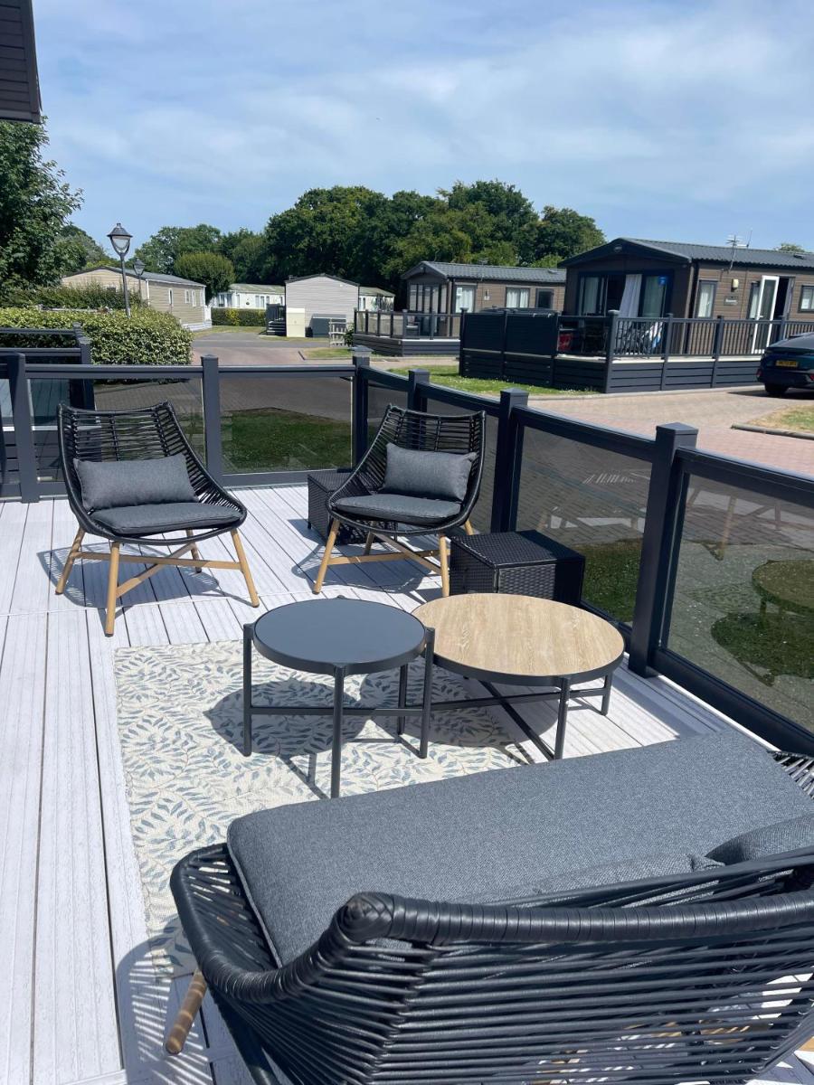 New Forest Lodges Bashley Park - Housity