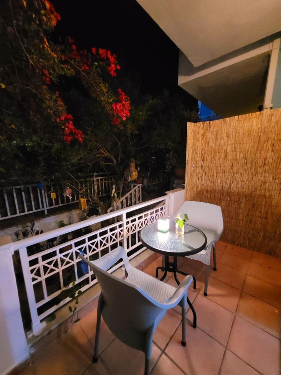 HELEN STUDIOS - Housity