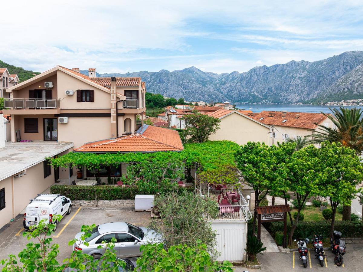 Hotel Bokeljski Dvori - Housity