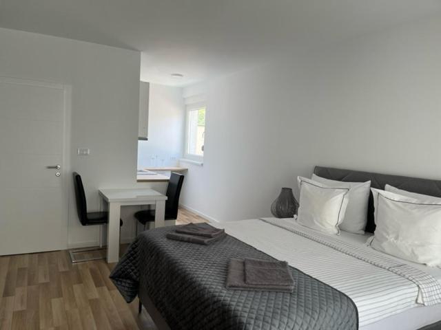 COMFORT APARTMENTS M&S - Housity