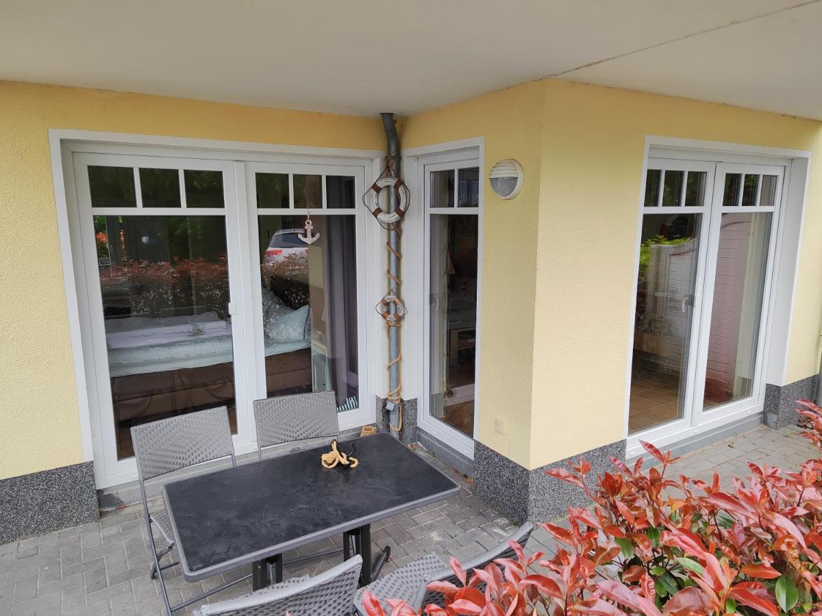 Villa Strandnah - Ferienwohnungen - Housity