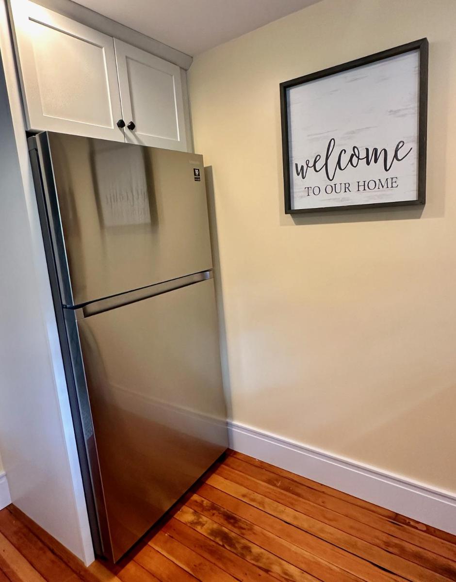 Newly Renovated 3BR Hudson Valley House - Housity