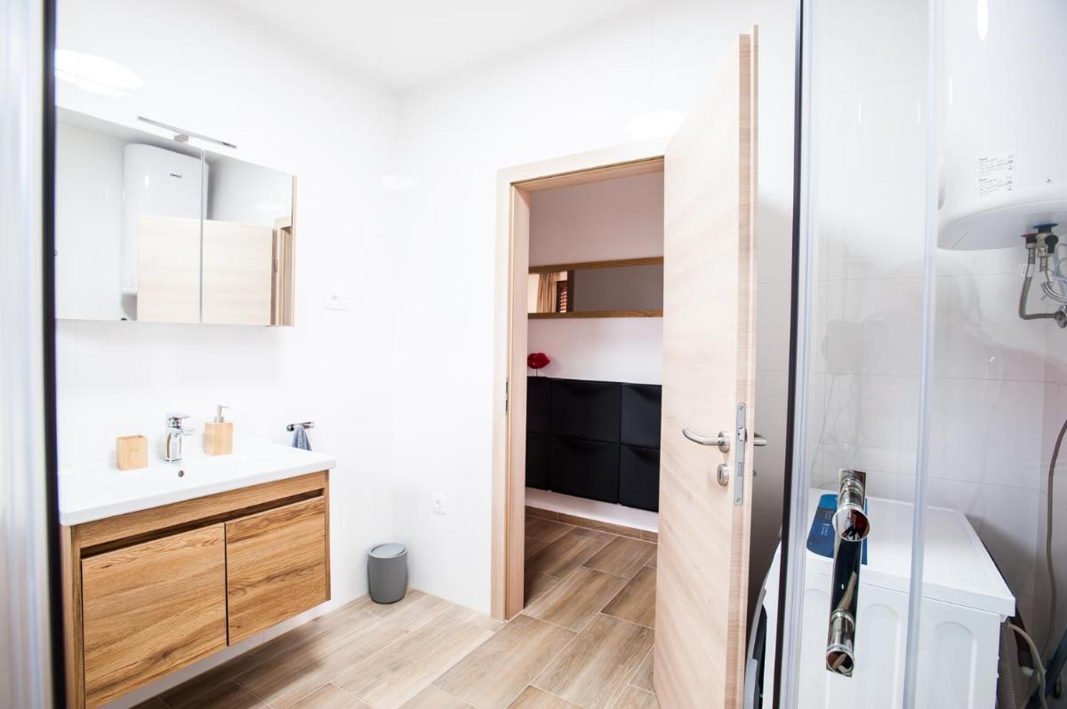 LaPrivlaka Apartment - Housity