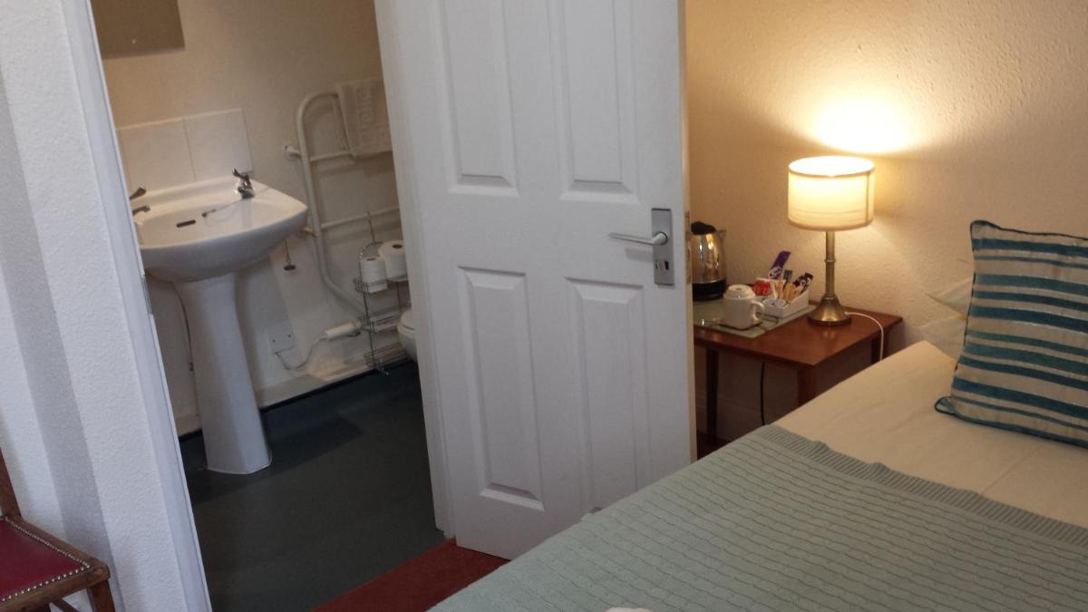 Benslow Music - Housity