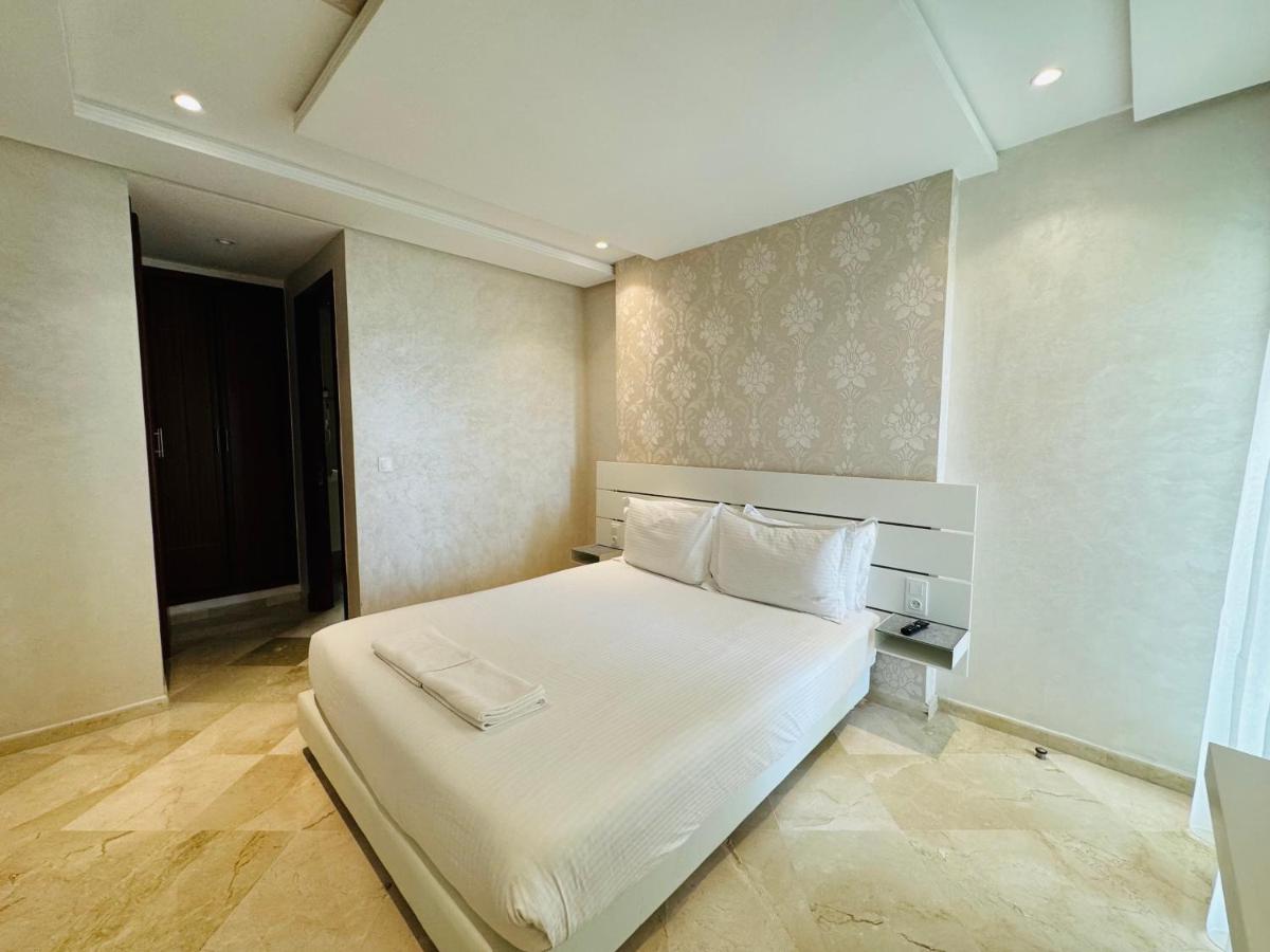 Modern 3 Bedroom Apartment in the Heart of Tangier - Housity