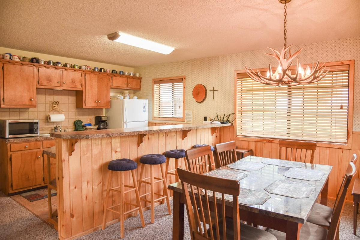 Our Red River Cabin With High Speed Wifi - Housity