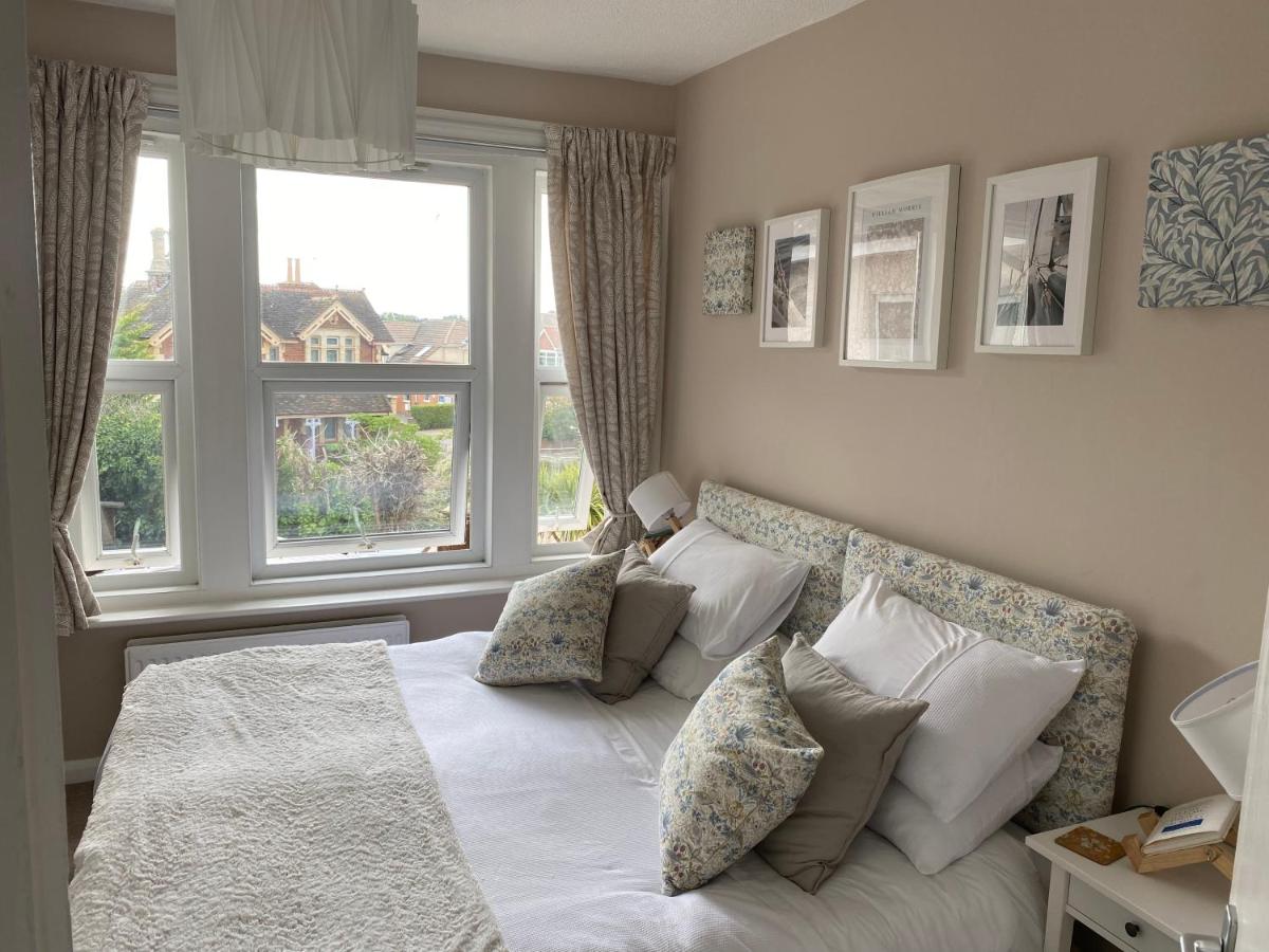 Poole Park House - Housity