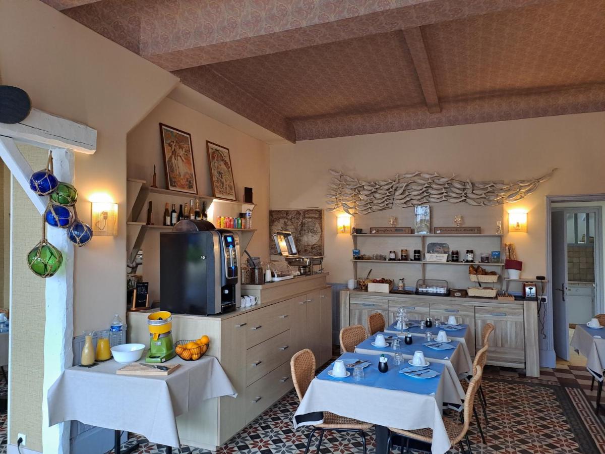 Hôtel De La Mer - Deauville Blonville - Boutique Hôtel de charme vue Mer ou Campagne - Accès direct plage - Housity