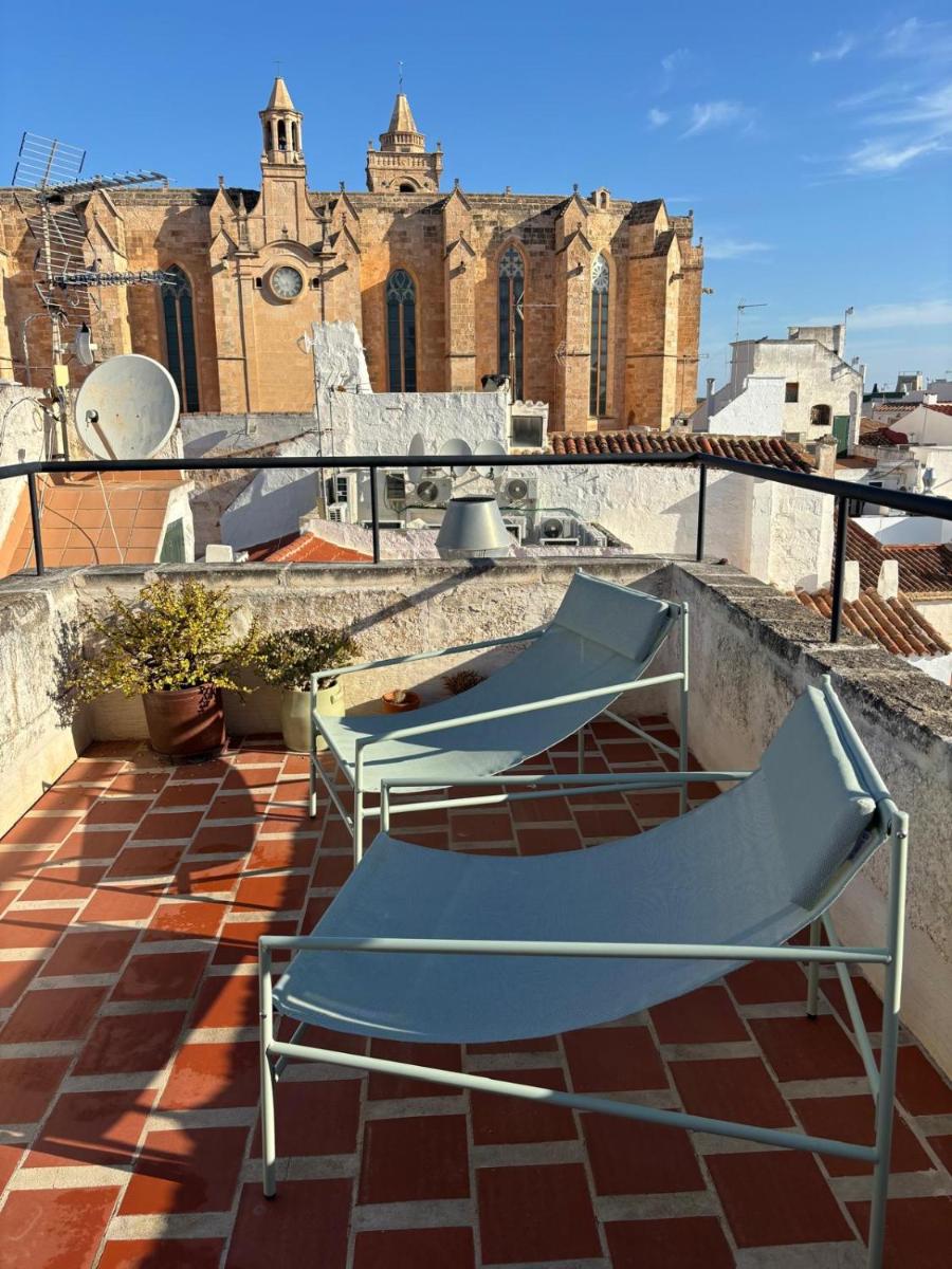 Fragile Hotel - Housity