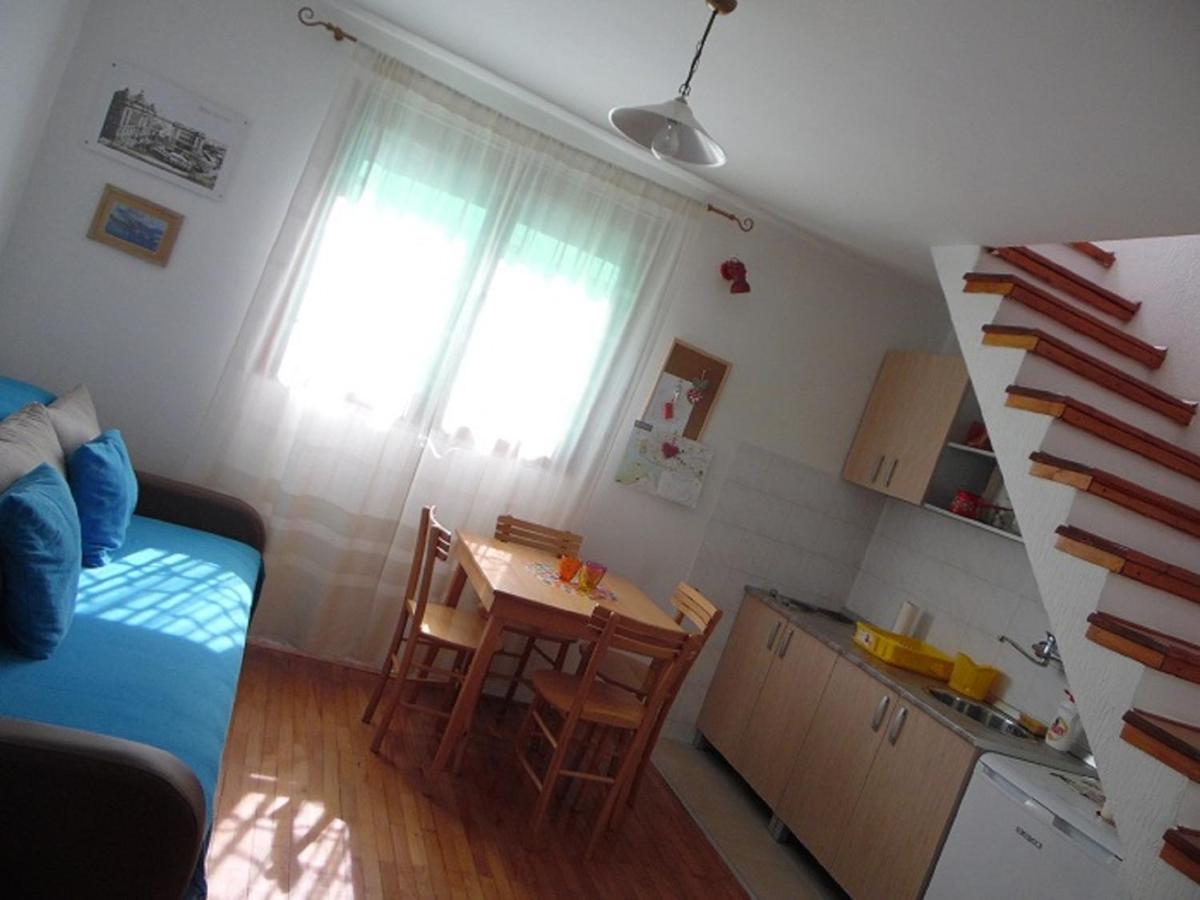 Apartment Vracar - Housity