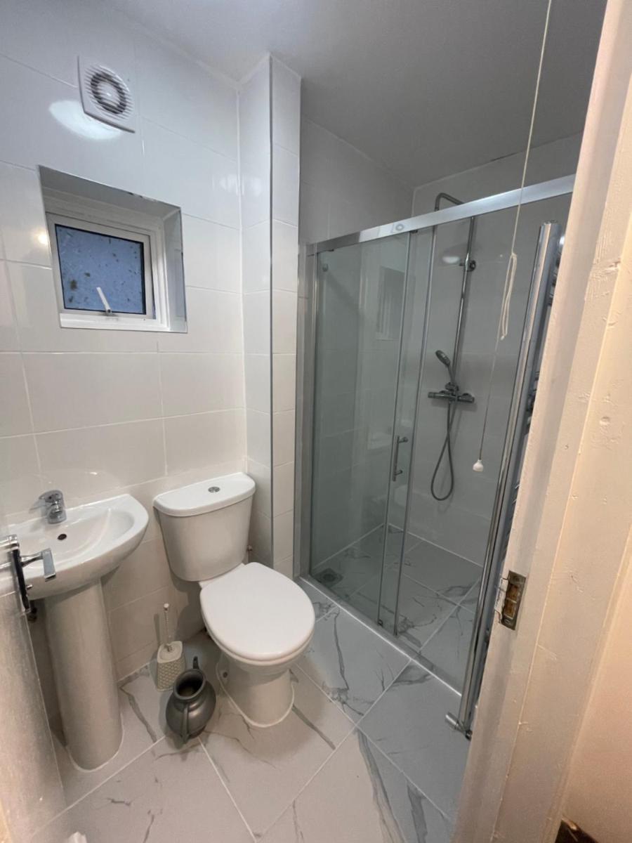 Cozy Private Rooms in Homestay - Housity