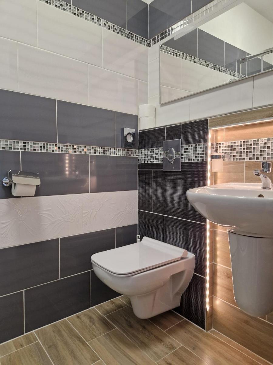 Exclusive HOTEL Lipno Wellness & SPA - Housity