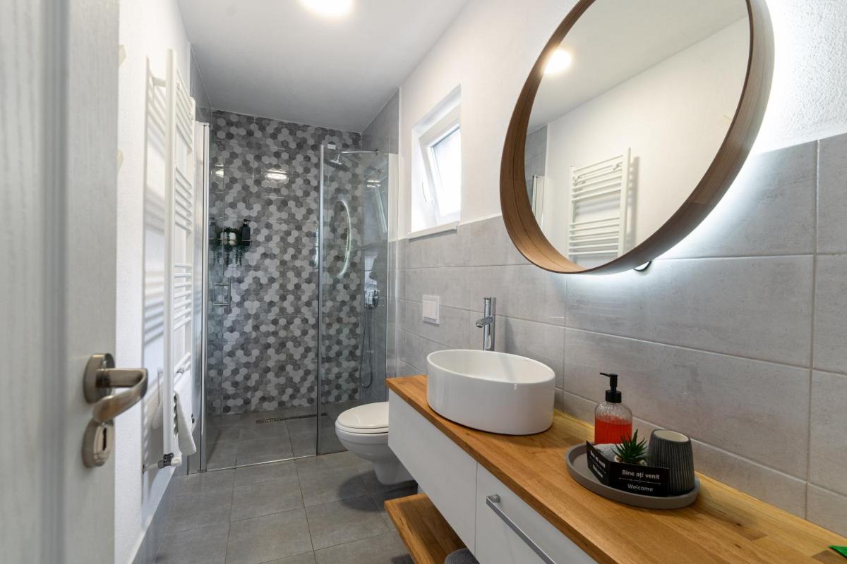 Urban Six Apartments - Housity