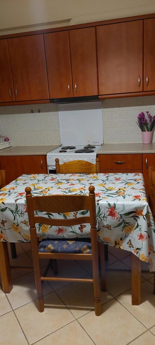 Amazing Theokritoy B2 in Tripolis free parking - Housity