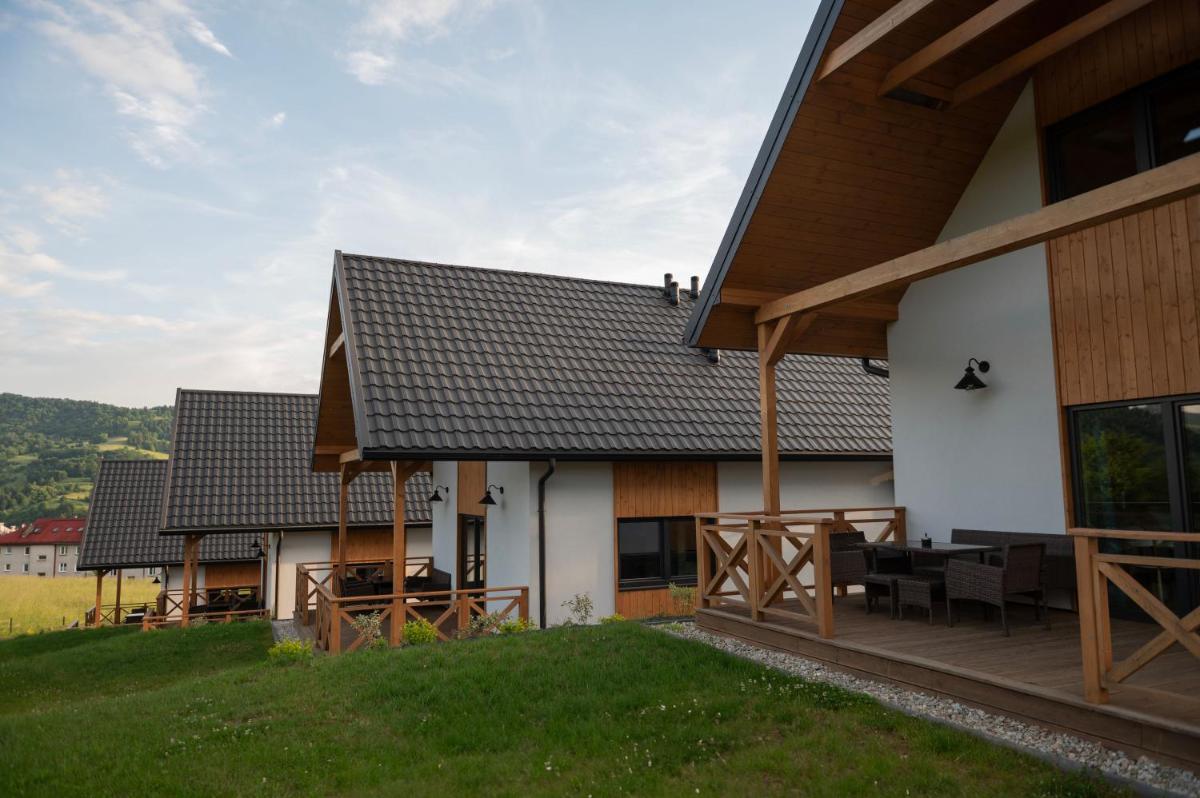 Osada Małe Pieniny - Housity