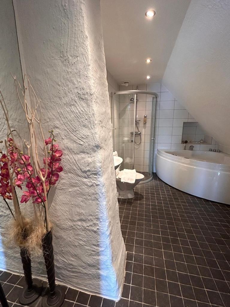 Skivarps Gästgivaregård - Housity