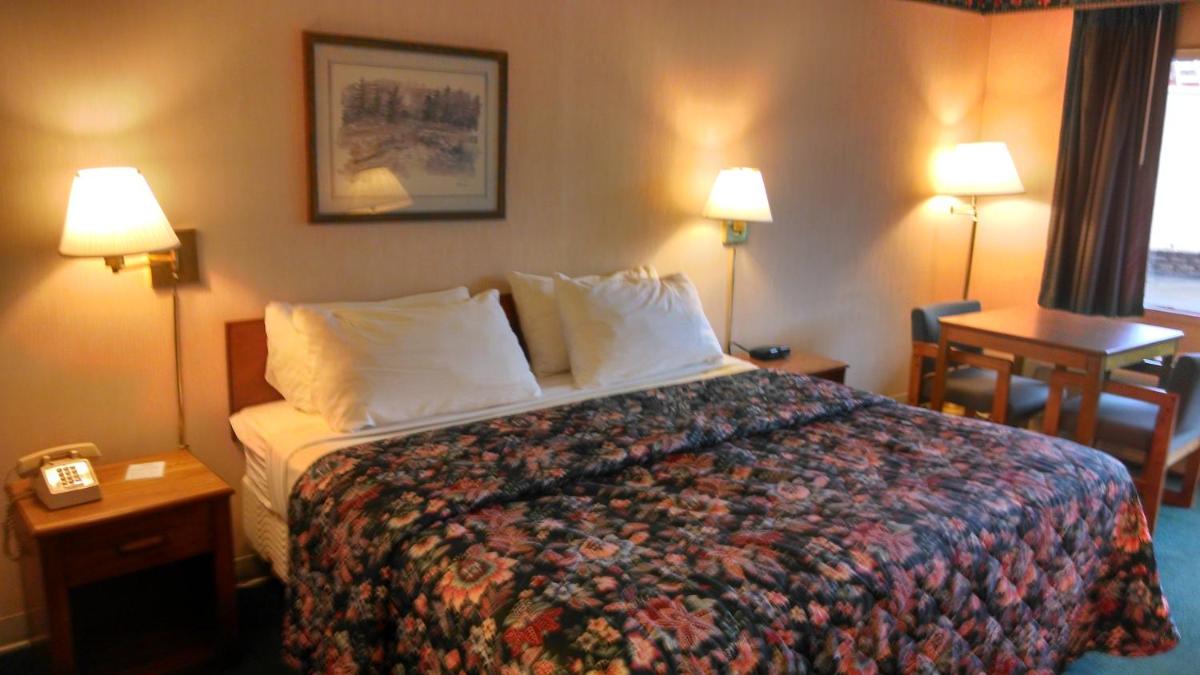 Amercia's Best Value Inn - Marion - Housity